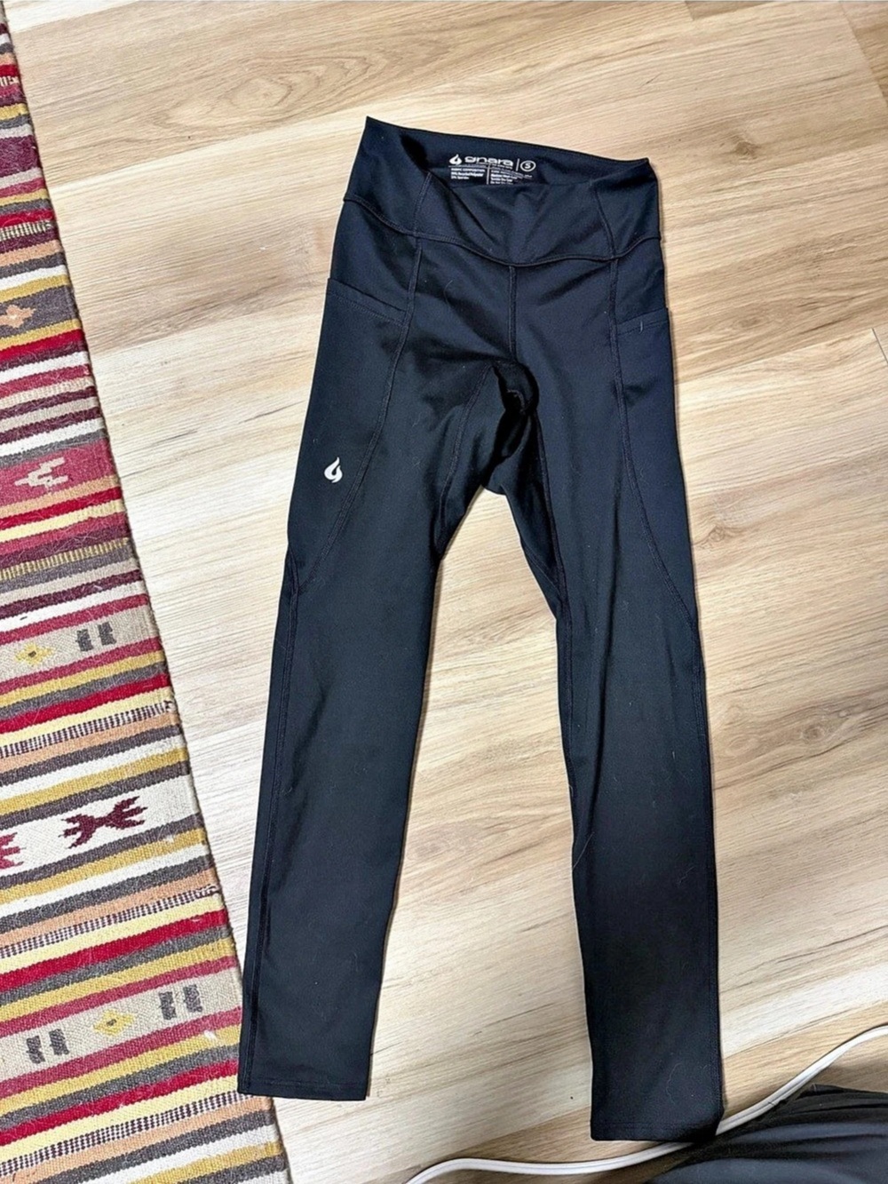 Gnara go free 7/8 Black Leggings Size Small